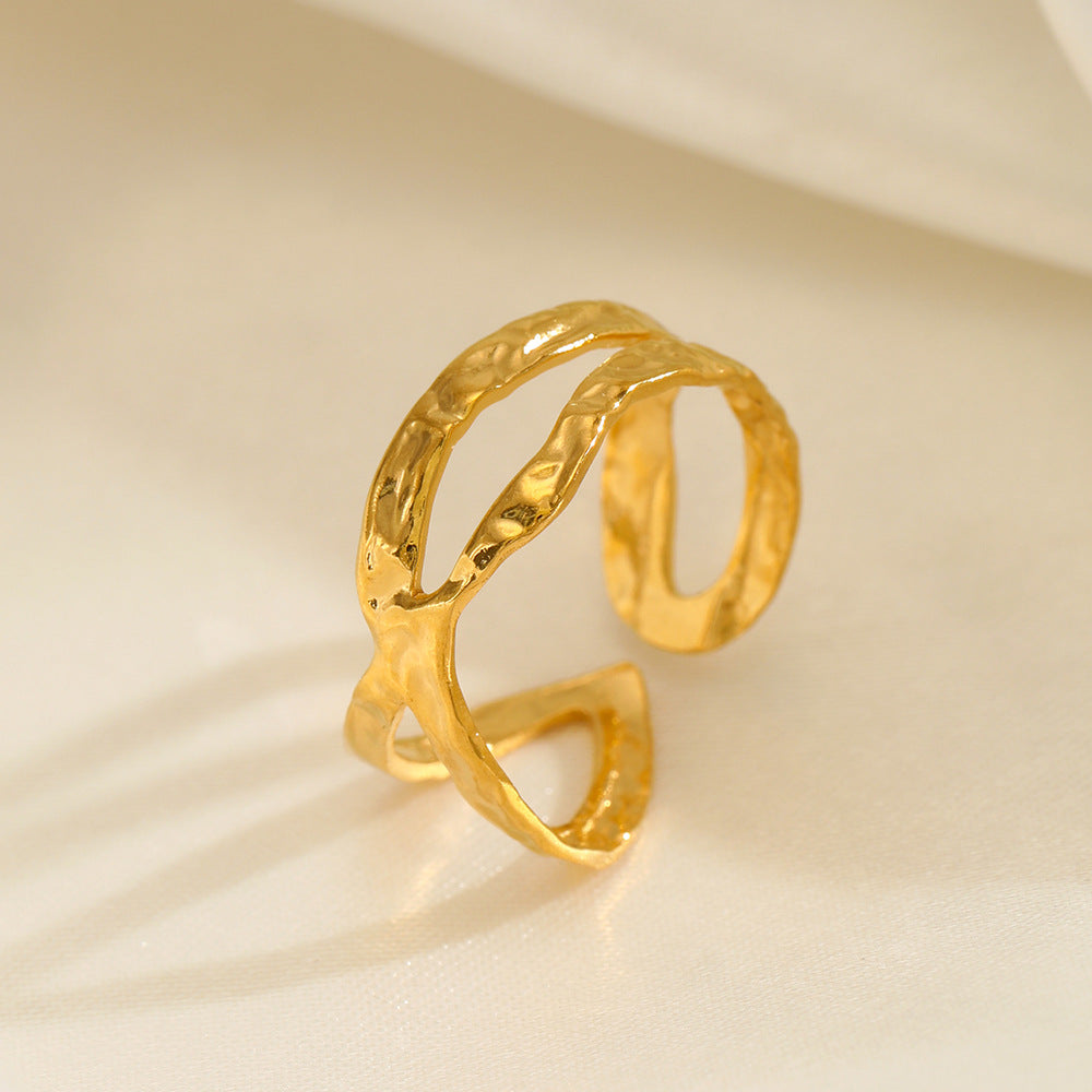 The Arid Crisscross Ring