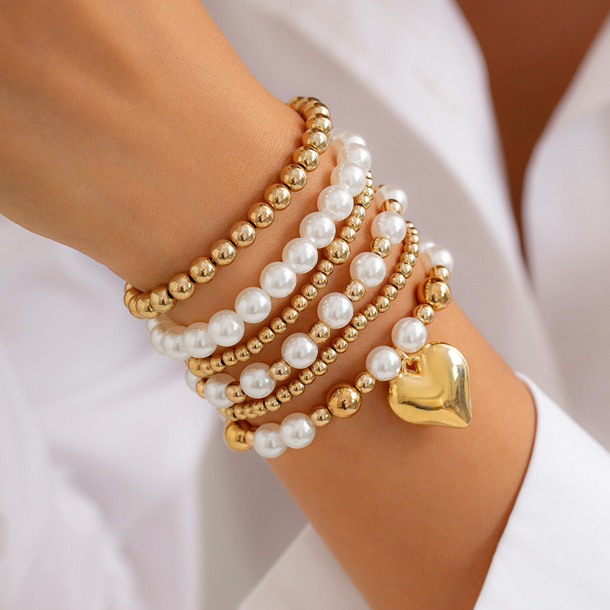 The Heartfelt Pearl Bracelet Set