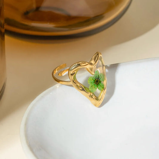 The Infinite Bloom Ring