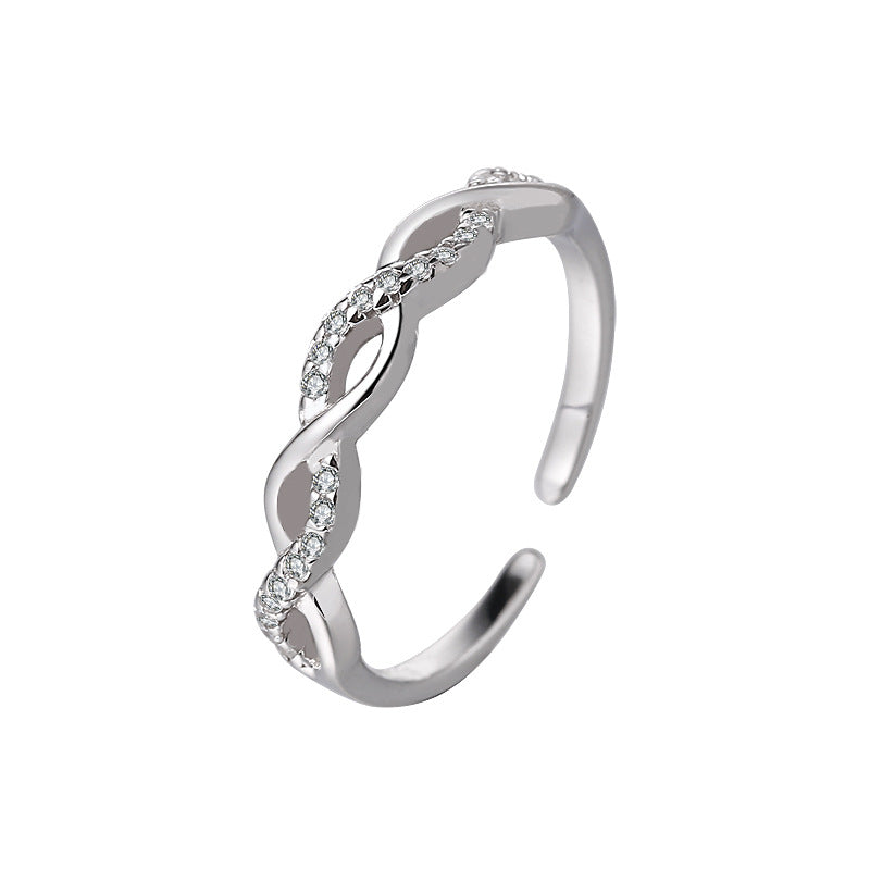 The Serene Trinity Ring