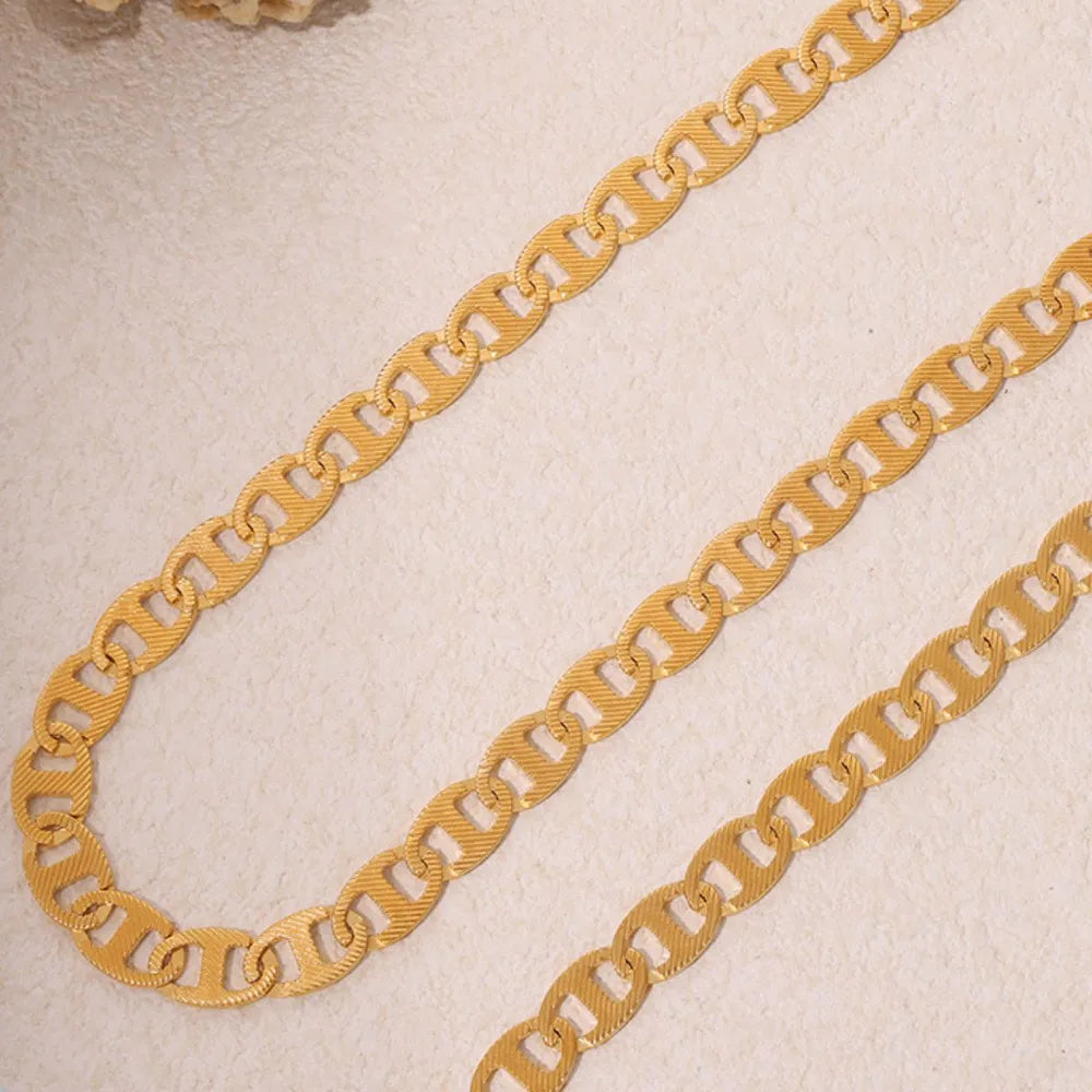 The Golden Weave Necklace