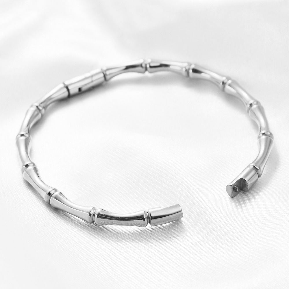 The Bamboo Link Bangle