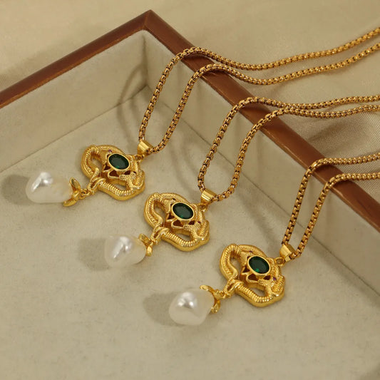The Emerald Bloom Necklace