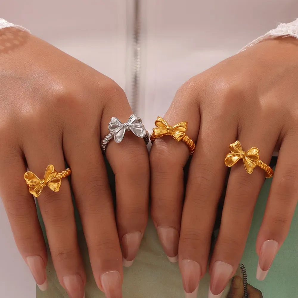 The Aesthetica Bow Ring