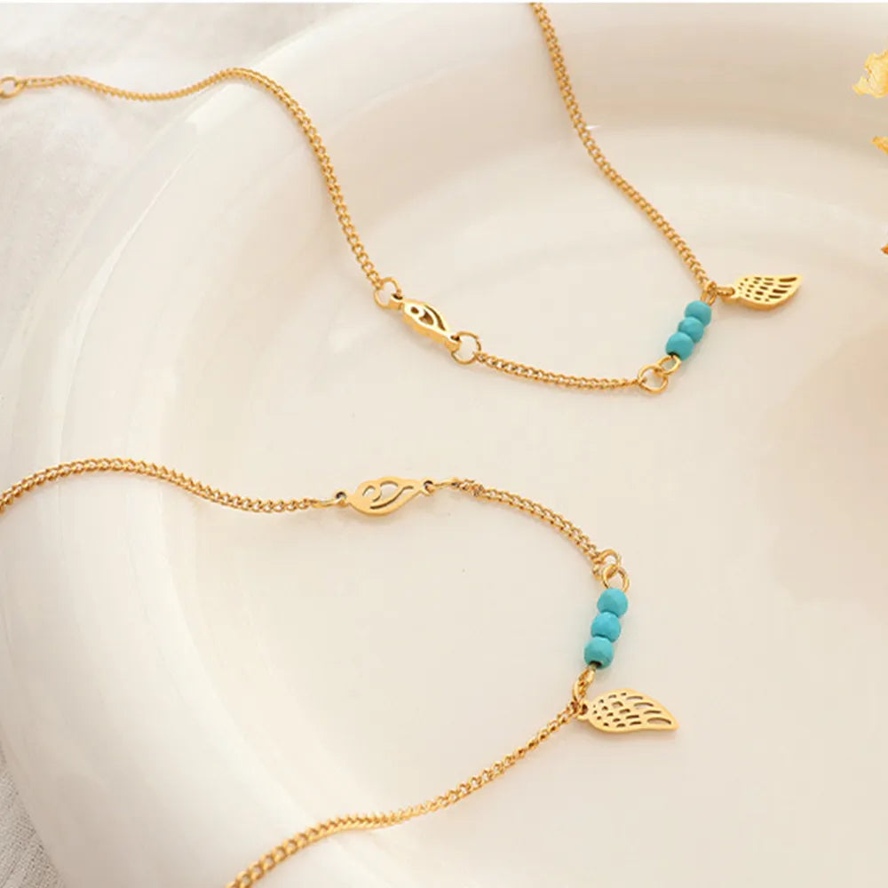 The Infinite Knot Bracelet