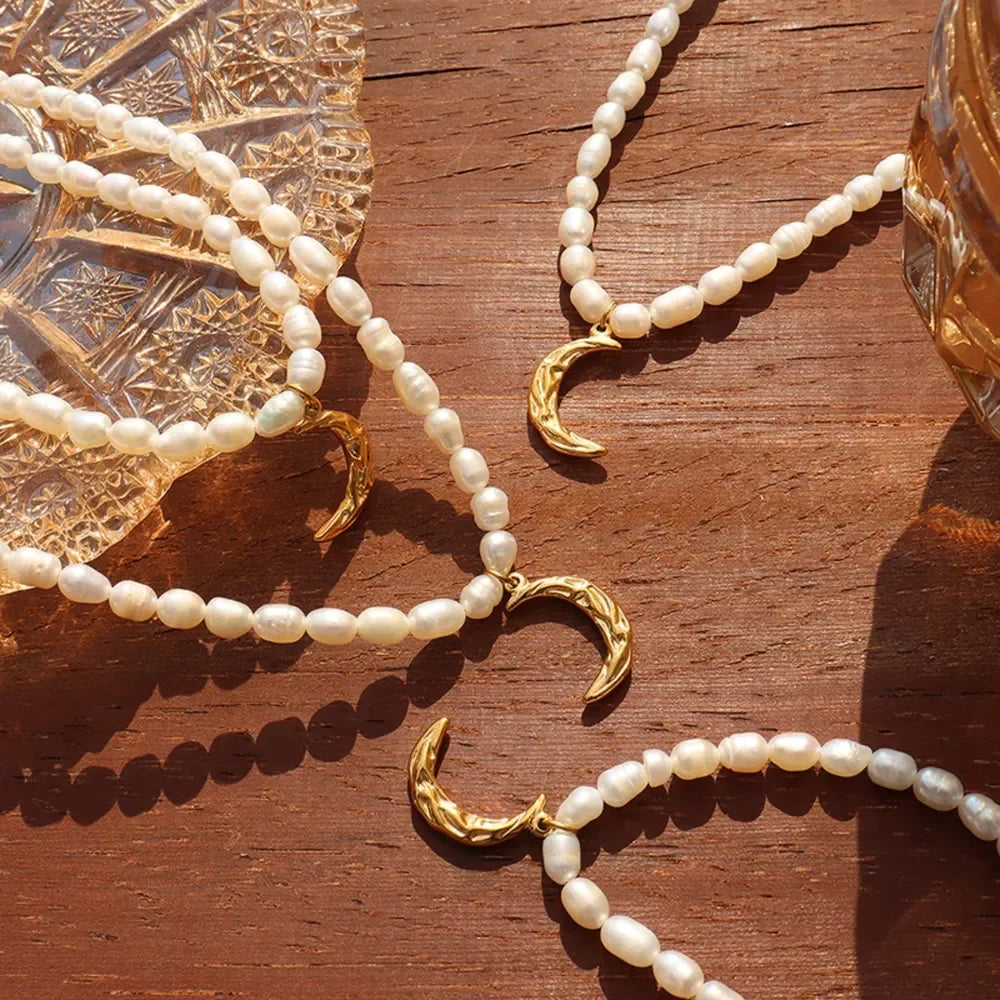 Title The Lunar Pearl Necklace