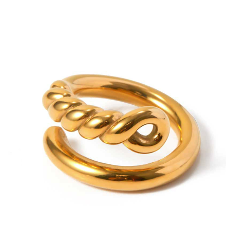 The Stellar Twist Ear Cuff