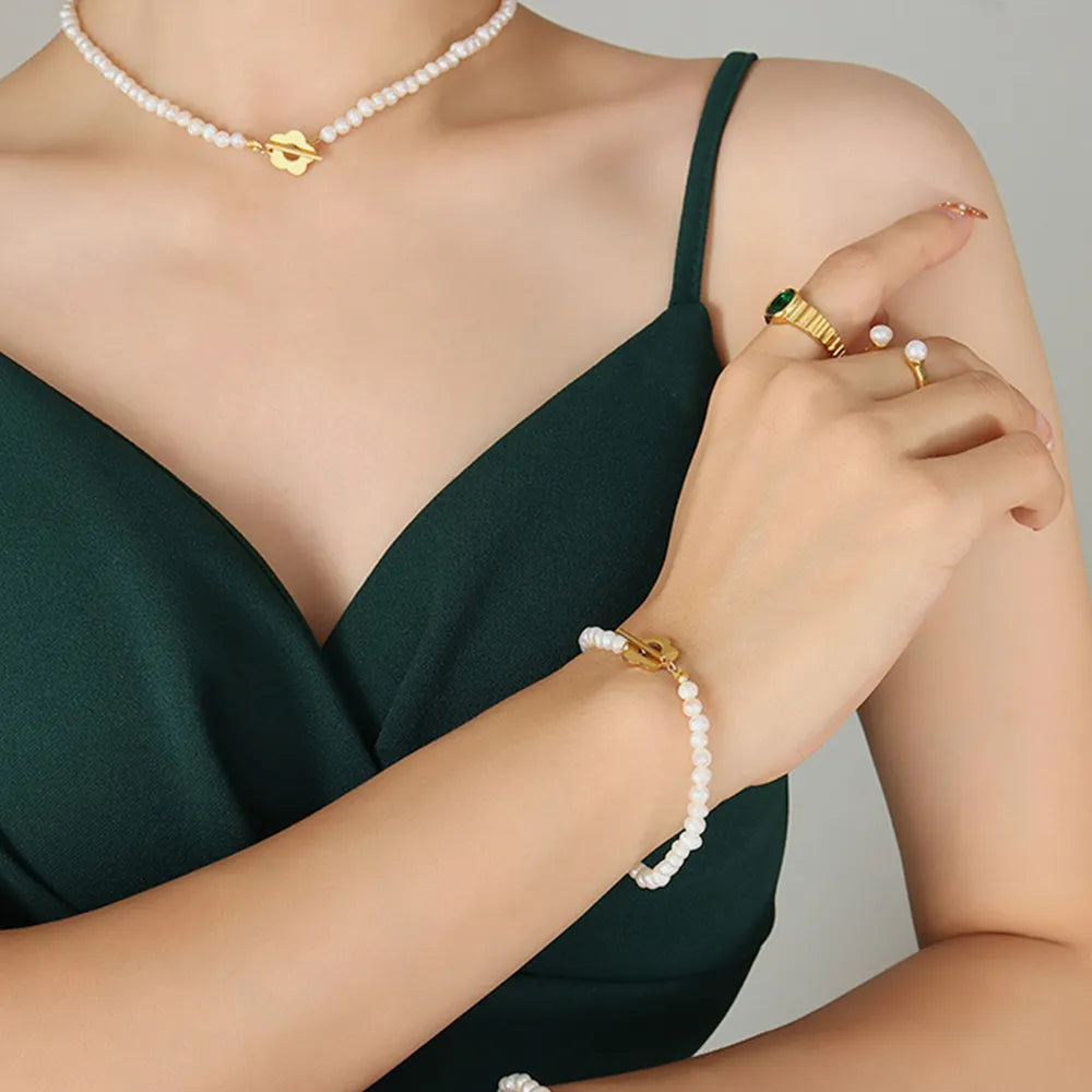 The Flora Pearl Toggle Necklace